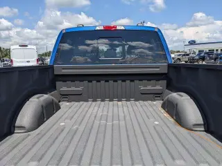Ford F-150 2023 4x4 XLT 4p SuperCrew 6.5 pies SB