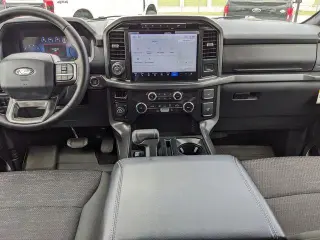 Ford F-150 2024 4x4 XLT 4p SuperCrew 5.5 ft. SB