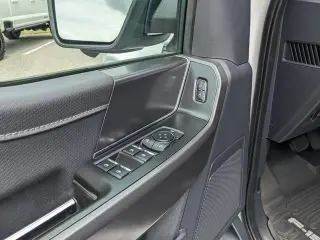 Ford F-150 2024 4x4 XLT 4p SuperCrew 5.5 ft. SB