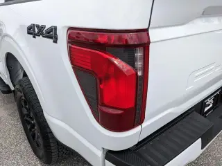 Ford F-150 2024 4x4 XLT 4p SuperCrew 5.5 ft. SB