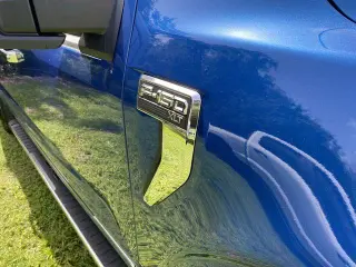 Ford F-150 2025 4x4 XLT 4p SuperCrew 5.5 ft. SB