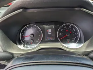 Toyota RAV4 2021 4x4 LE SUV de 4 puertas