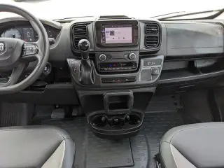 Ram ProMaster 2024 Tradesman 2500 136 WB 3dr High Roof Cargo Van sin asiento de pasajero