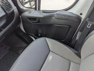 Ram ProMaster 2024 Tradesman 2500 136 WB 3dr High Roof Cargo Van sin asiento de pasajero