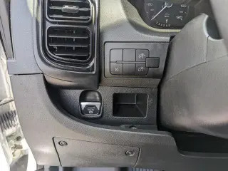 Ram ProMaster 2024 Tradesman 2500 136 WB 3dr High Roof Cargo Van sin asiento de pasajero