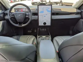 Ford Mustang Mach-E 2023 Premium 4dr SUV
