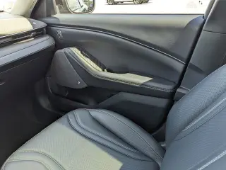 Ford Mustang Mach-E 2023 Premium 4dr SUV