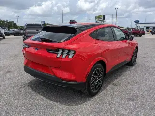 Ford Mustang Mach-E 2026 AWD Premium SUV 4p