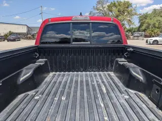 Toyota Tacoma 2023 4x2 SR5 4p Doble Cab 5.0 ft SB