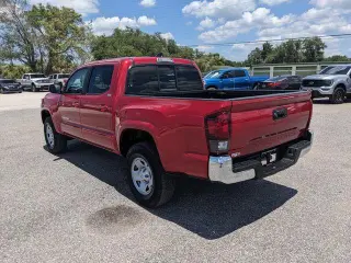 Toyota Tacoma 2023 4x2 SR5 4p Doble Cab 5.0 ft SB