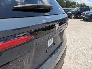 Toyota Grand Highlander 2024 XLE 4p SUV