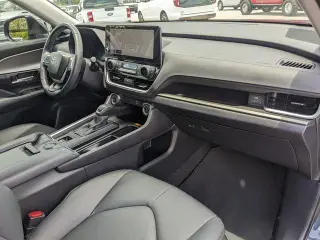 Toyota Grand Highlander 2024 XLE 4p SUV