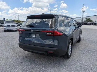 Toyota Grand Highlander 2024 XLE 4p SUV