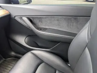 Tesla Model Y 2022 AWD Performance 4p Crossover