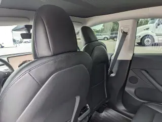 Tesla Model Y 2022 AWD Performance 4p Crossover
