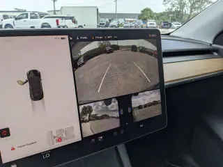 Tesla Model Y 2022 AWD Performance 4p Crossover