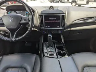Maserati Levante 2023 AWD Modena 4p SUV