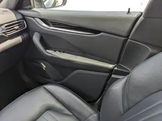 Maserati Levante 2023 AWD Modena 4p SUV
