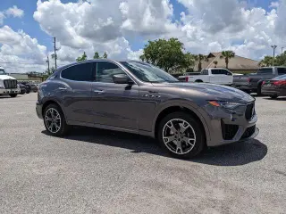 Maserati Levante 2023 AWD Modena 4p SUV