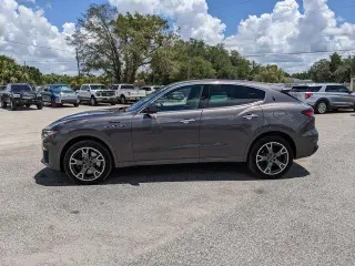 Maserati Levante 2023 AWD Modena 4p SUV