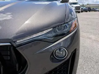 Maserati Levante 2023 AWD Modena 4p SUV