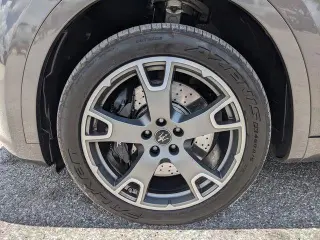 Maserati Levante 2023 AWD Modena 4p SUV