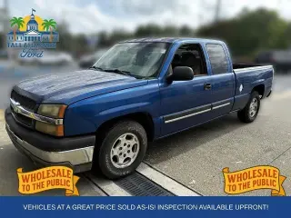 Chevrolet Silverado 1500 2004 4 puertas Cabina Extendida LS RWD SB