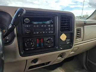Chevrolet Silverado 1500 2004 4 puertas Cabina Extendida LS RWD SB