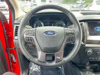 Ford Ranger 2022 4x2 Lariat 4 puertas SuperCrew con caja de 5.1 pies