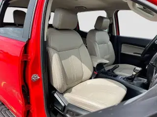 Ford Ranger 2022 4x2 Lariat 4 puertas SuperCrew con caja de 5.1 pies