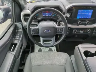 Ford F-150 2023 4x4 XLT 4 puertas SuperCrew 6.5 pies. SB