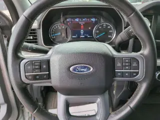 Ford F-150 2023 4x4 XLT 4 puertas SuperCrew 6.5 pies. SB