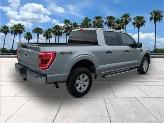 Ford F-150 2023 4x4 XLT 4 puertas SuperCrew 6.5 pies. SB