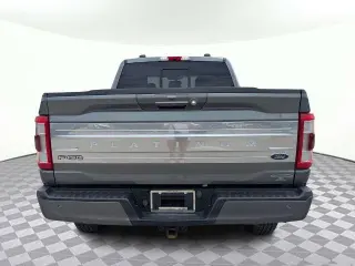 Ford F-150 2021 4x4 Platinum 4 puertas SuperCrew 5.5 pies. SB