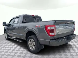 Ford F-150 2021 4x4 Platinum 4 puertas SuperCrew 5.5 pies. SB