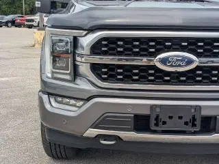 Ford F-150 2021 4x4 Platinum 4 puertas SuperCrew 5.5 pies. SB