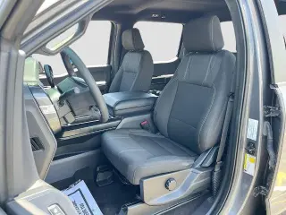 Ford F-150 2024 4x4 STX 4p SuperCrew 5.5 ft. SB