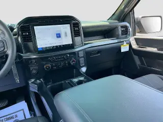 Ford F-150 2024 4x4 STX 4p SuperCrew 5.5 ft. SB