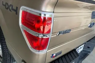 Ford F-150 2011 4x4 XLT 4 puertas SuperCrew Styleside 5.5 pies. SB