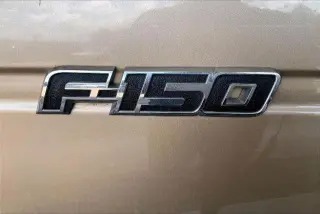 Ford F-150 2011 4x4 XLT 4 puertas SuperCrew Styleside 5.5 pies. SB