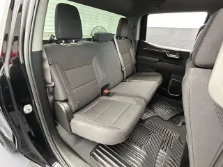 Chevrolet Silverado 1500 2025 4x2 LT 4dr Cabina Crew 5.8 ft. Caja corta