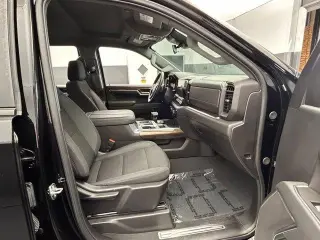 Chevrolet Silverado 1500 2025 4x2 LT 4dr Cabina Crew 5.8 ft. Caja corta