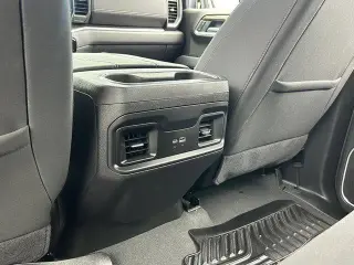 Chevrolet Silverado 1500 2025 4x2 LT 4dr Cabina Crew 5.8 ft. Caja corta