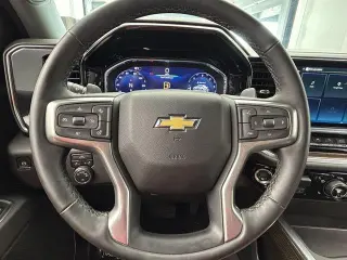 Chevrolet Silverado 1500 2025 4x2 LT 4dr Cabina Crew 5.8 ft. Caja corta