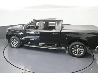 Chevrolet Silverado 1500 2025 4x2 LT 4dr Cabina Crew 5.8 ft. Caja corta