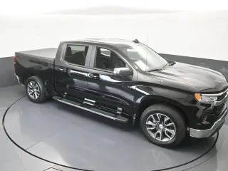 Chevrolet Silverado 1500 2025 4x2 LT 4dr Cabina Crew 5.8 ft. Caja corta