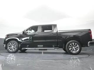 Chevrolet Silverado 1500 2025 4x2 LT 4dr Cabina Crew 5.8 ft. Caja corta