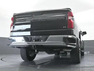 Chevrolet Silverado 1500 2025 4x2 LT 4dr Cabina Crew 5.8 ft. Caja corta