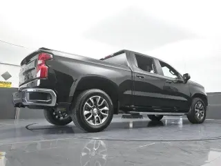 Chevrolet Silverado 1500 2025 4x2 LT 4dr Cabina Crew 5.8 ft. Caja corta