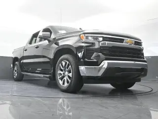 Chevrolet Silverado 1500 2025 4x2 LT 4dr Cabina Crew 5.8 ft. Caja corta